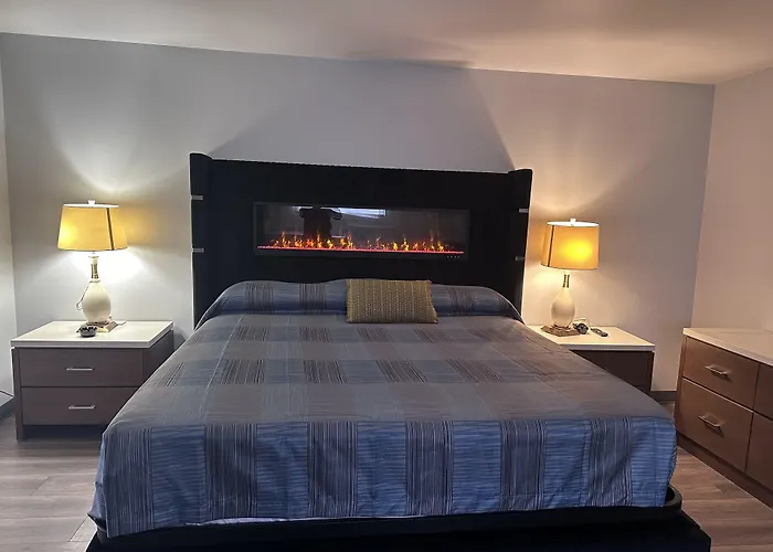 Elite & Chicago Motel